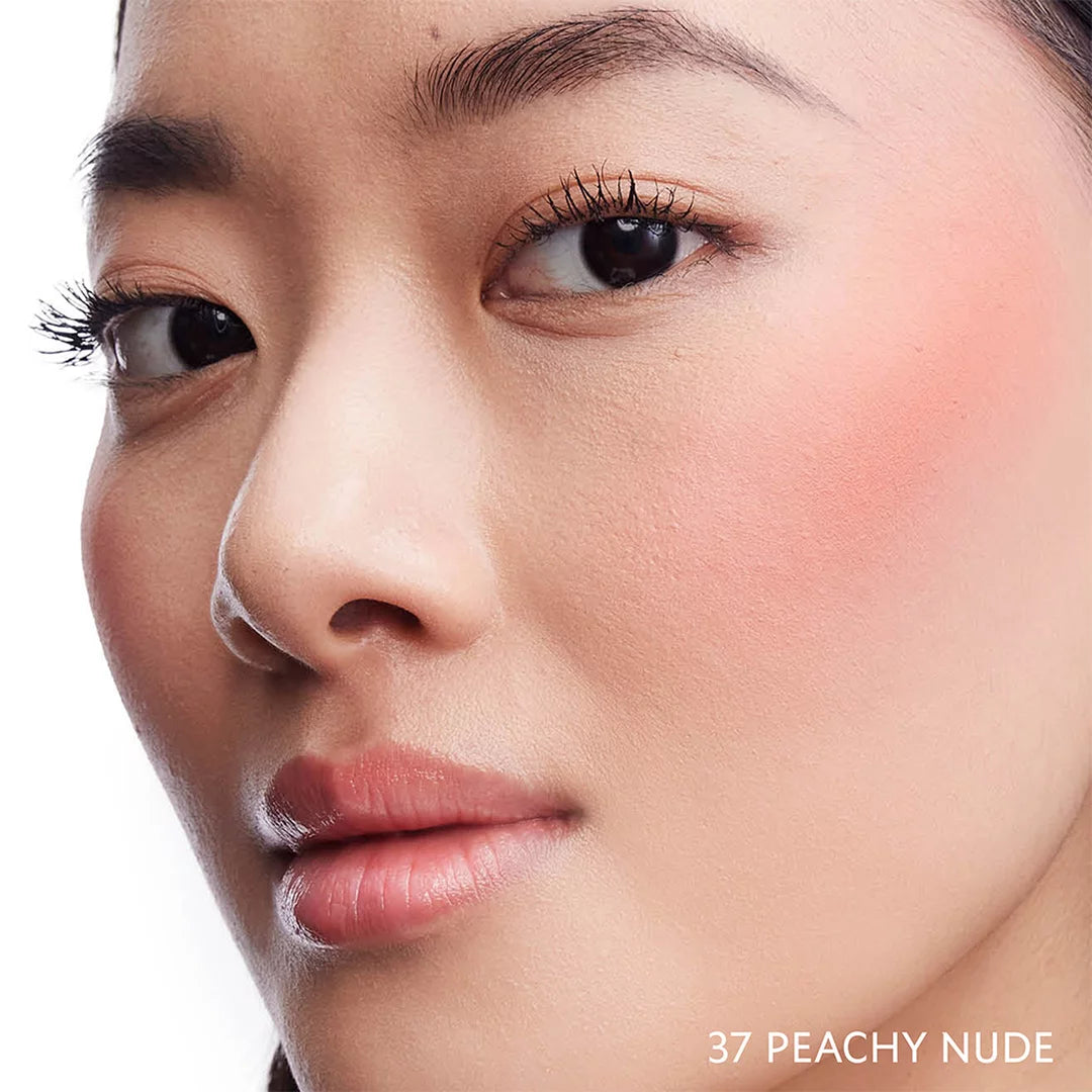 Make Me Blush Powder in 37 Peachy Nude